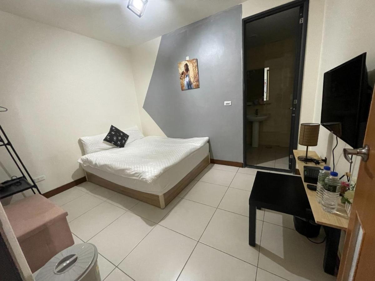 二街窩窩電梯民宿花蓮車站東出口second Street Nest Hostal Hualien Eksteriør billede